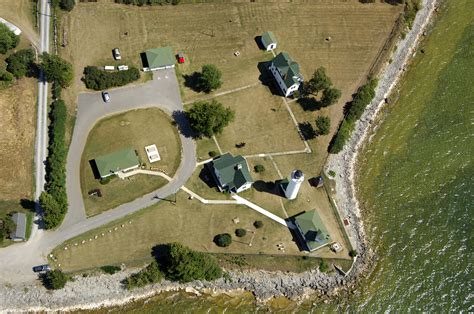 Cape Vincent Lighthouse in Cape Vincent, NY, United States - lighthouse ...