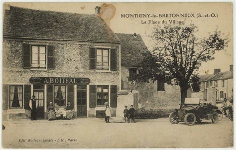 Montigny-le-Bretonneux - Montigny-le-Bretonneux (S.-et-O.) - La place du village - Carte postale ...