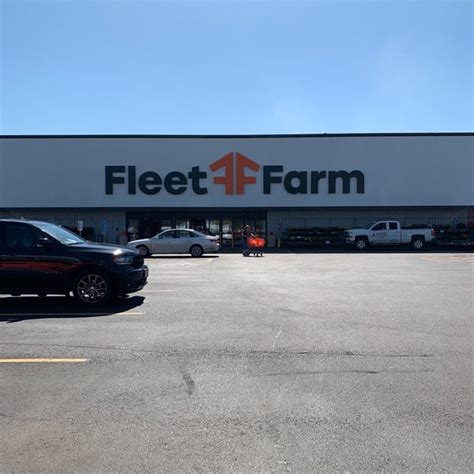 Fleet Farm - Department Store