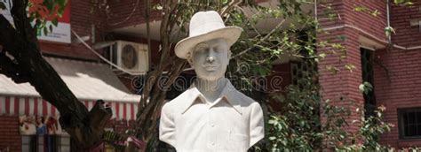 Saheed Bhagat Singh Statue Image HD Editorial Image - Image of freedom ...