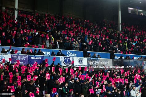 Fans of Everton protest against the Premier League calling them... News ...