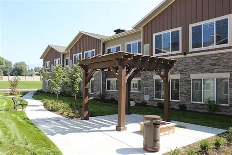 Assisted Living in Orem Utah | Covington Senior Living