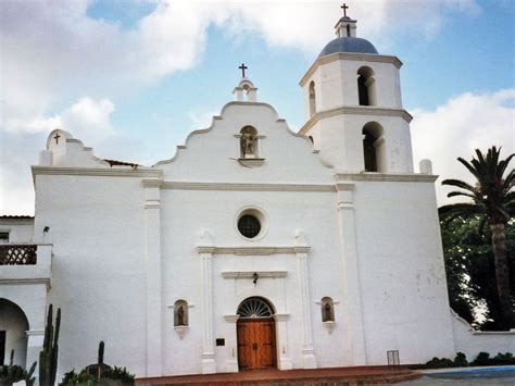 Front of San Luis Rey de Francia: the California Missions, California