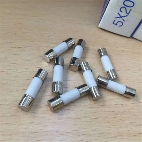 100pcs ceramic fuse 8A 250V 5*20 original high quality ceramic fuse 5* ...