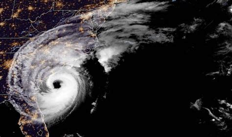 Hurricane Dorian satellite image: The monster 50-mile eye of 115mph ...