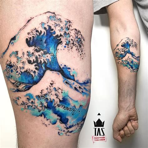 Hokusai (done at @noiiaberlin ) #wave #wavetattoo #hokusai #hokusaiwave #sonanddaughter ## ...