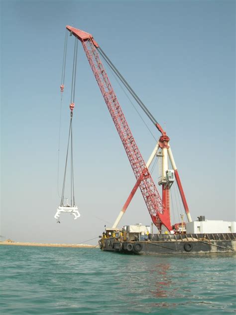 Derrick crane for Offshore Service DRC 200 - Cimolai Technology