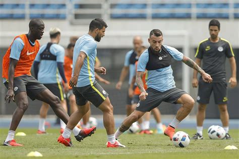 Manchester City Training - Mirror Online