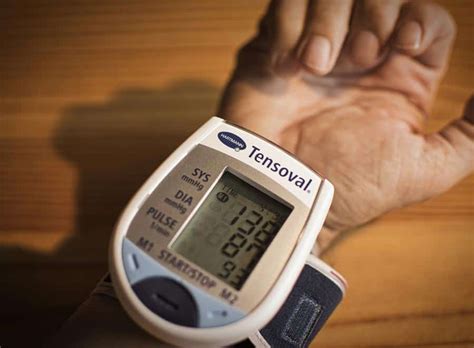 Best Digital Blood Pressure Monitors | LifeFalcon