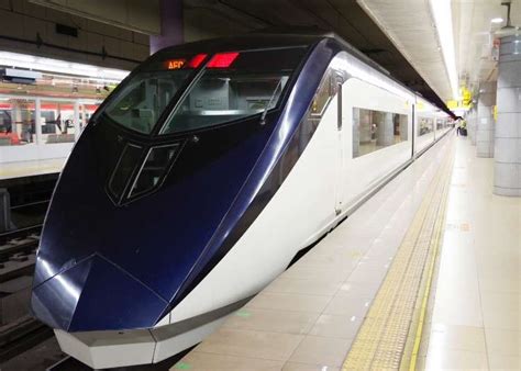 How to get From Narita to Tokyo: The Keisei Skyliner Experience - Just 36 Minutes! - LIVE JAPAN ...