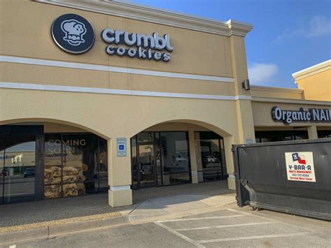 Crumbl Cookie sets opening date