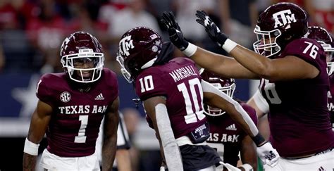 Texas A&M WR Evan Stewart Announces Transfer to Oregon