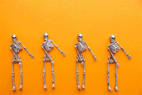 These 10 Iconic Spooky Dances Will Get You in the Halloween Spirit