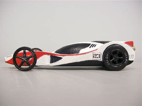 R1 Racecar by Daniel Alvarez at Coroflot.com