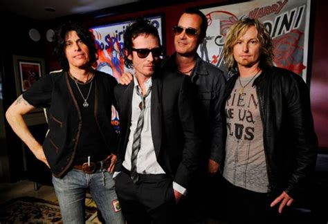 Stone Temple Pilots Are Auditioning Lead Singers Over the Internet. Yes, Anybody Can Try Out ...