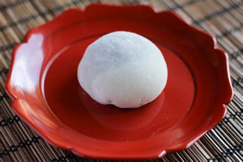 Sweet Mochi Recipe – Japanese Cooking 101