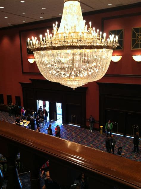 Rosemont Theatre, Chicago: Tickets, Schedule, Seating Charts | Goldstar