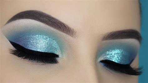 Blue Cut Crease Eye Makeup - Makeup Vidalondon