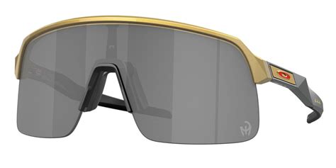 Oakley Sutro Lite – Patrick Mahomes – Olympic Gold – Prizm Black ...