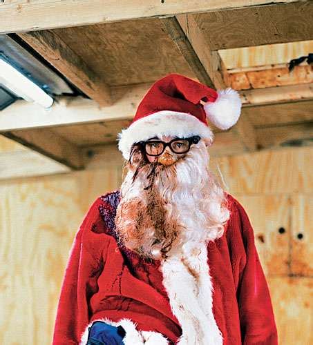 Naughty Christmas Sculptures: Paul McCarthy's Santa Isn't Kid-Friendly - kienitvc.ac.ke