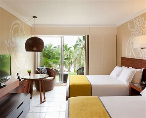 Holiday Inn Resort, Vanuatu Family Package - Island Escapes