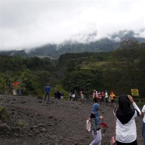 Gunung Merapi - Mountain