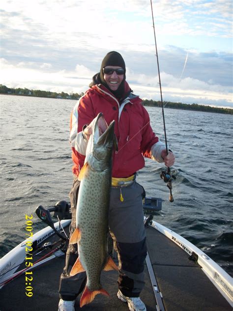 Muskellunge (Muskie, Musky) - Appearance, Habitat, Prey