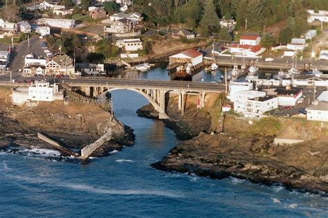 Depoe Bay Bridge | Depoe Bay Bridge, Oregon Coast, Designed … | Flickr