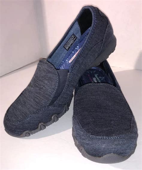 Womens Skechers Reaxed Fit Memory Foam Loafers Slipon SIZE 8.5 Navy Blue 49345 | eBay (With ...