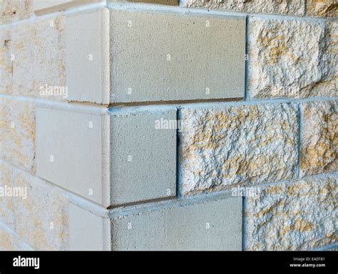 Concrete brickwork showing quoining Stock Photo - Alamy