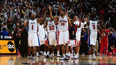 10 years ago, the ’04 Finals swung Pistons way in Game 3 smashing of ...