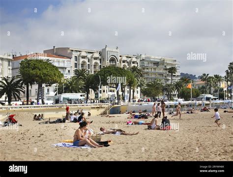 Beach in Cannes. France Stock Photo - Alamy