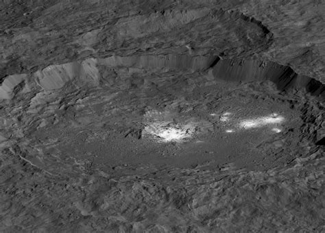 Bright Areas on Ceres Suggest Geologic Activity - SpaceRef