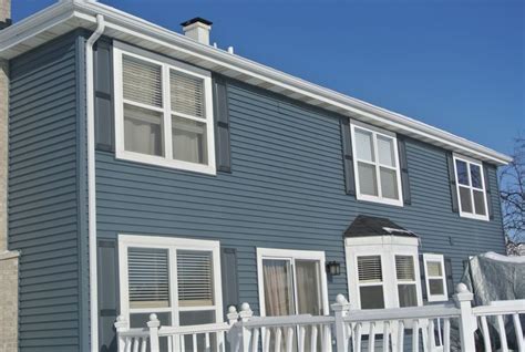 Pacific Blue Vinyl siding by CertainTeed. We like BOLD white trim and no black shutters. | Vinyl ...