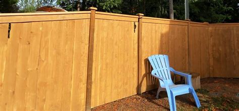 How to Repair a Wood Fence: Essential Tips and Steps