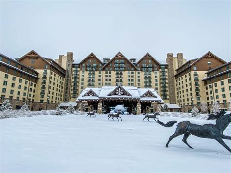 Gaylord of the Rockies Resort in Denver, CO - 7 Wayfinders