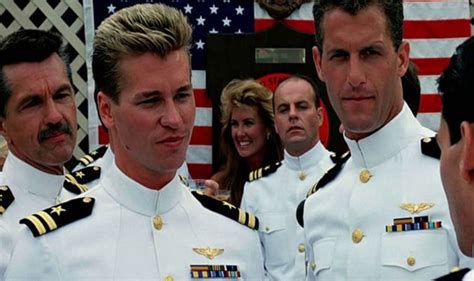 Top Gun Maverick trailer: Is Val Kilmer's Iceman DEAD? Fans spot major ...