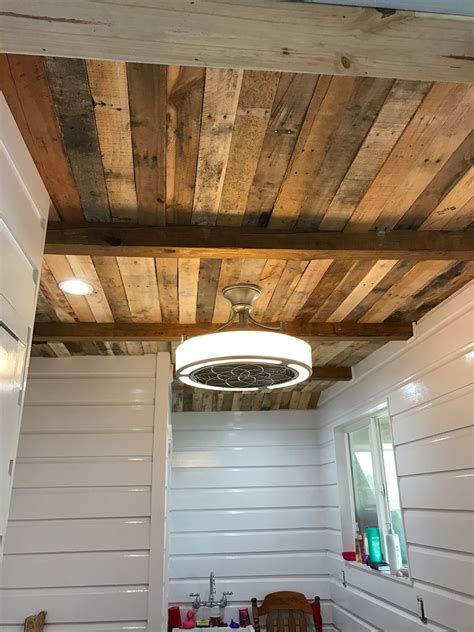 Exploring The Benefits Of A Wood Pallet Ceiling - Ceiling Ideas