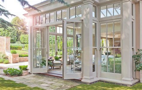 Sliding vs. Hinged Doors for Sunrooms - Sunshine Sunrooms | Casas de ...