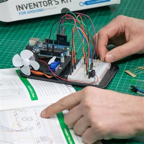 Kitronik Inventor's Kit for the Arduino | Arduino, Simple arduino projects, Arduino projects