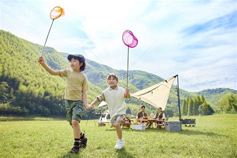 Happy Children Outdoor Camping Picture And HD Photos | Free Download On Lovepik