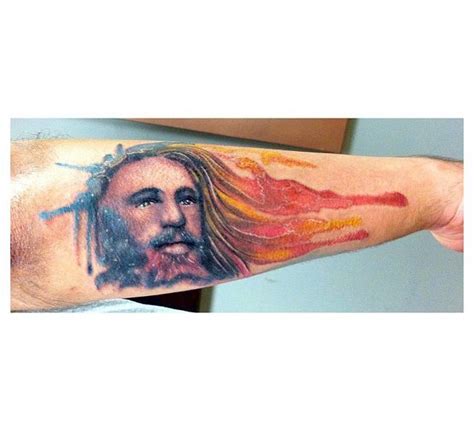 Charles Manson tattoo, I love the colouring #charlesmanson #tattoo ...