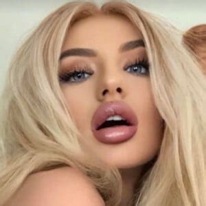 Hannah Stark - Age, Family, Bio | Famous Birthdays