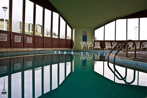 Indoor pool, best in town! | City hotel, Lincoln city oregon, Lincoln city