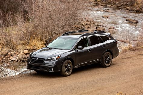 Review update: 2020 Subaru Outback Onyx Edition XT moves more than I ...