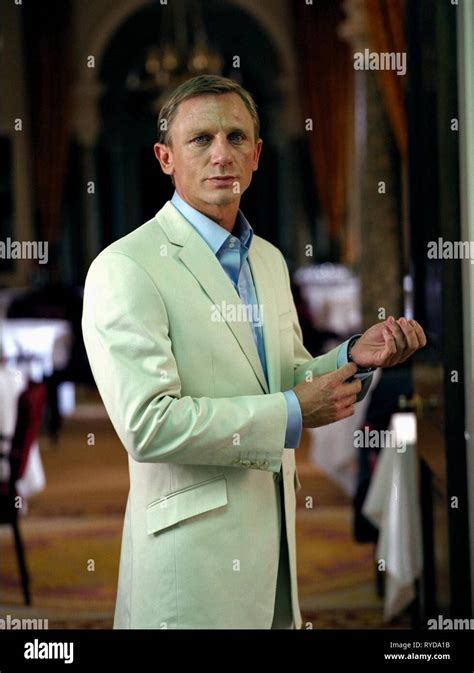 Daniel Craig Layer Cake 2004 High Resolution Stock Photography and ...