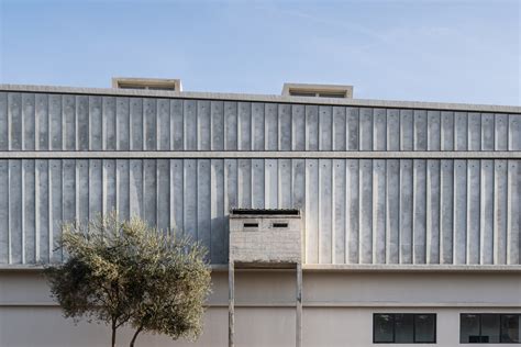 Gallery of Ramat Gan Museum of Israeli Art / Efrat Kowalsky Architects - 2