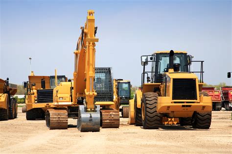 Advantages of Renting Construction Equipment vs Buying - Vandalia Rental