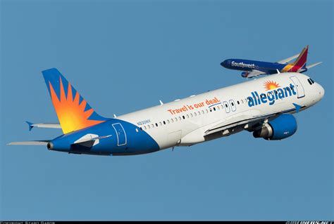 Airbus A320-214 - Allegiant Air | Aviation Photo #5505383 | Airliners.net