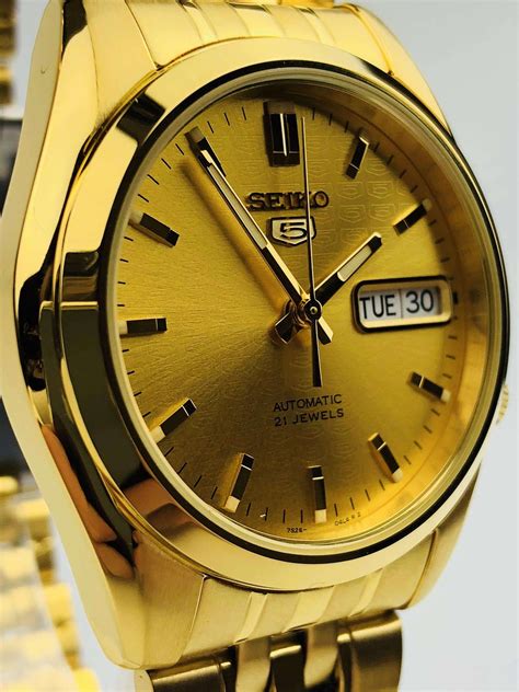 Seiko 5 Automatic Gold Men’s Watch (SNK366K1)